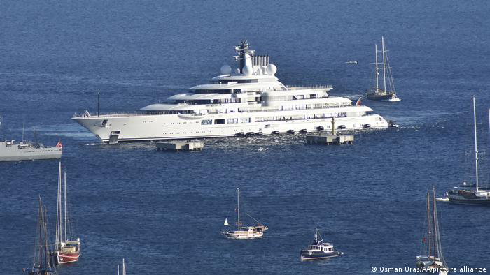 Італія заарештувала 140-метрову «яхту путіна» вартістю $700 мільйонів