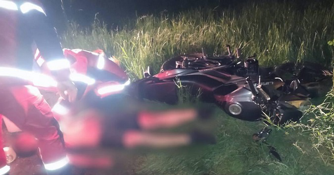 Врізався у дерево: на Волині вночі загинув 24-річний мотоцикліст (фото, відео)