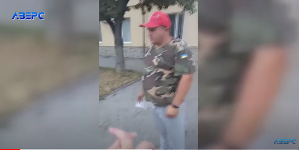 У Луцьку оштрафований активіст зламав палець Арестовичу (відео)