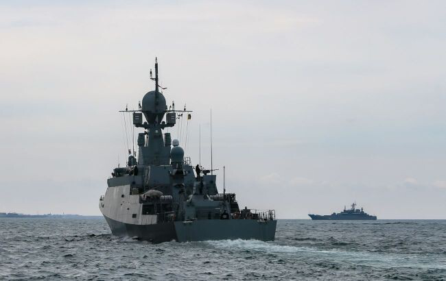 У Чорному морі в напрямку Новоросійська маневрують 18 ворожих кораблів