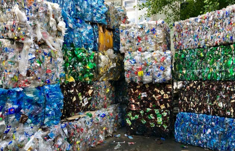 На Волинь переїхало підприємство, яке переробляє пластикові пляшки (відео)