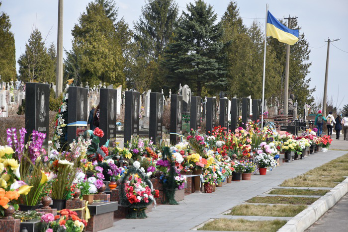 Розширення кладовища у Гаразджі: Луцькрада викупила земельну ділянку
