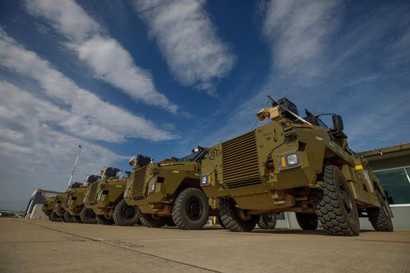 Австралія передасть Україні 30 бронетранспортерів Bushmaster
