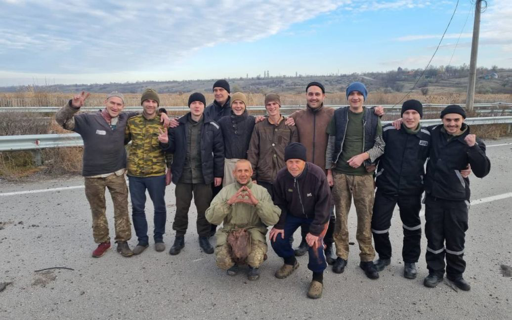 З російського полону звільнили 107 українських воїнів (відео)