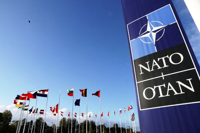 Країни НАТО вичерпали більшість своїх запасів озброєння, – Столтенберг