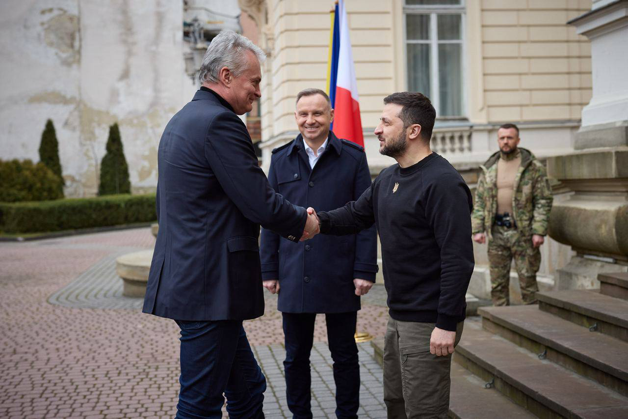 Президенти Литви, Польщі та України підписали у Львові декларацію Люблінського трикутника
