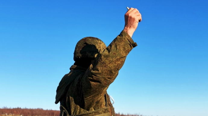 В Росії військовий підірвав гранату на складі боєприпасів, є загиблі (відео)
