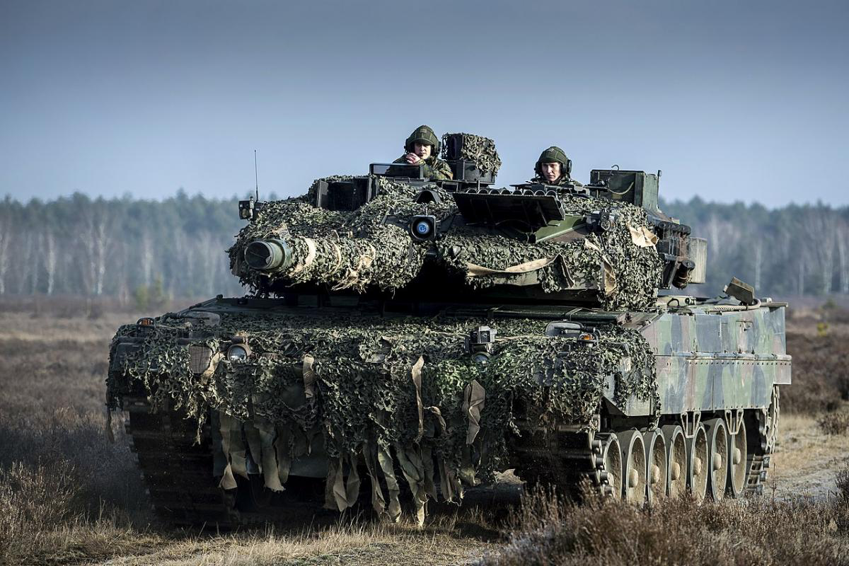 Німеччина має намір «терміново» розглянути запит Польщі на передачу ЗСУ Leopard