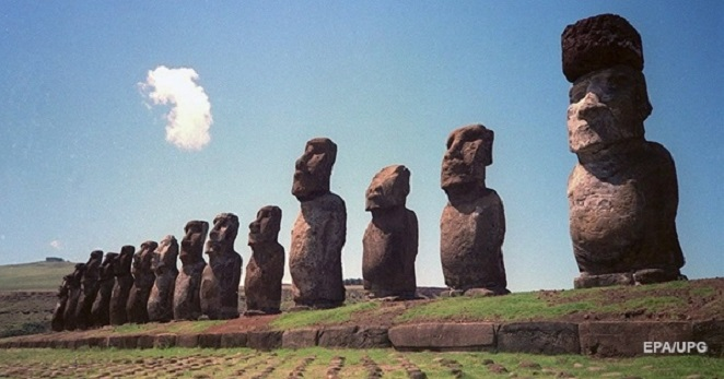 На острові Пасхи знайшли нову велетенську статую (фото)
