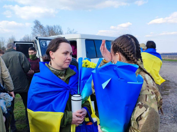 Україна повернула 100 полонених, – Єрмак