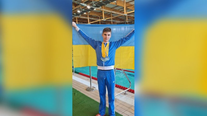Лучанин здобув п'ять нагород на міжнародному чемпіонаті з плавання