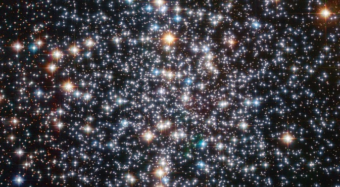 Hubble зафіксував рідкісну чорну діру поблизу Землі (фото)