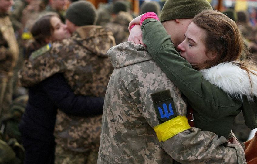 Парламент збільшив відпустки українським військовим до 40 днів
