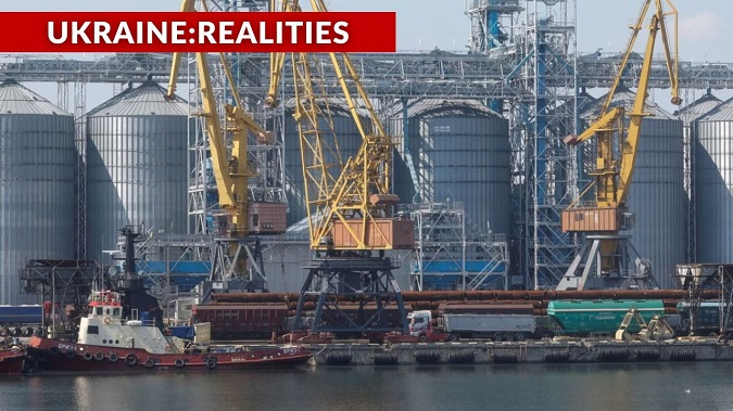 Russia attacked two Black Sea ports at night: grain terminals damaged