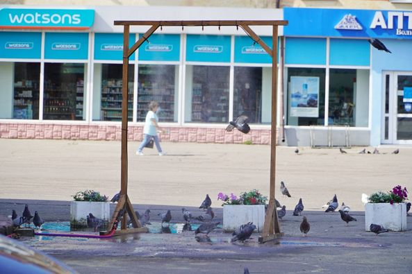 Буде спека: в центрі Володимира поставили «мокру шибеницю» (фото)