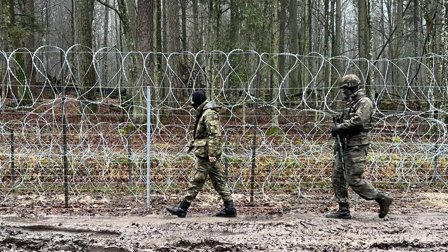 Польські прикордонники просять направити на кордон із Білоруссю тисячу військових
