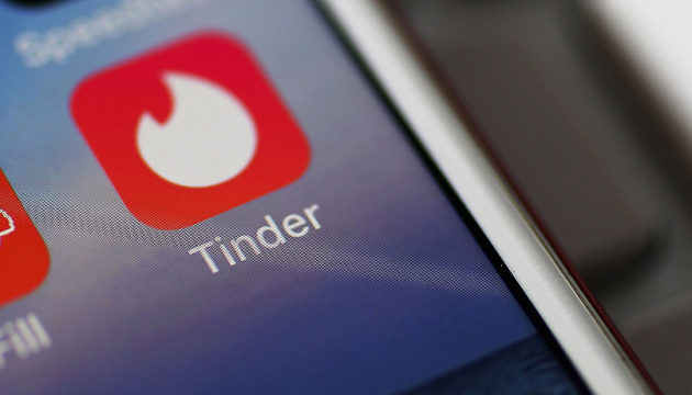 Tinder дозволить родичам та друзям пропонувати потенційних партнерів