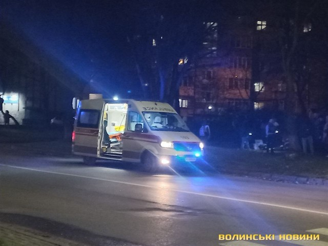 Серед вулиці у Луцьку раптово помер чоловік: що сталось