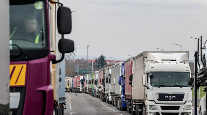 Україна вимагає створення моніторингової групи ЄС на кордоні з Польщею