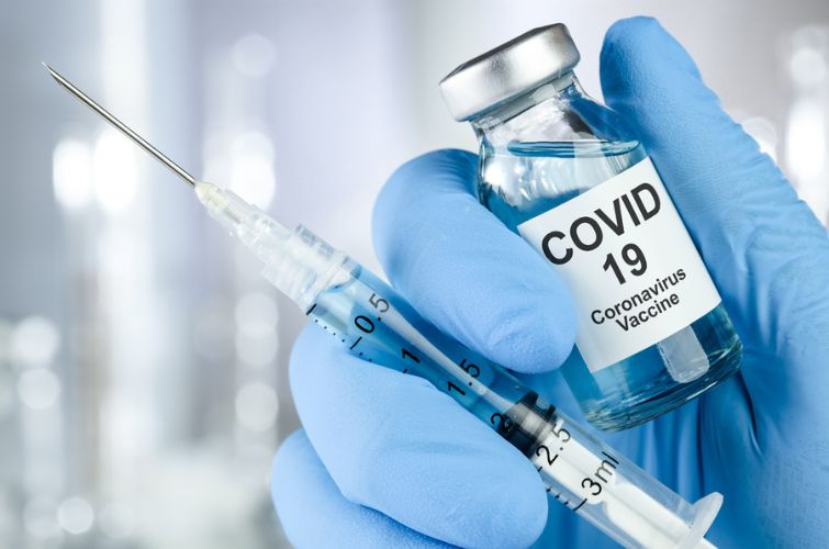 Україна отримала вакцину, адаптовану для захисту проти COVID-штаму «Омікрон»