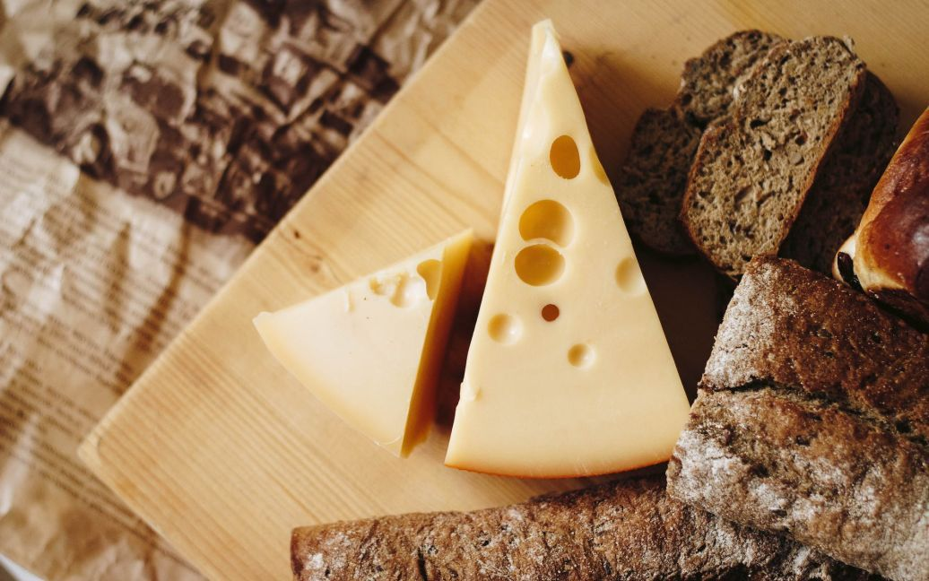 В Україну завезли сир зі стафілококом