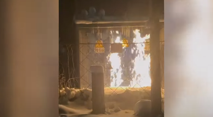 На росії учасники руху опору влаштували пожежі на залізницях у трьох містах (відео)