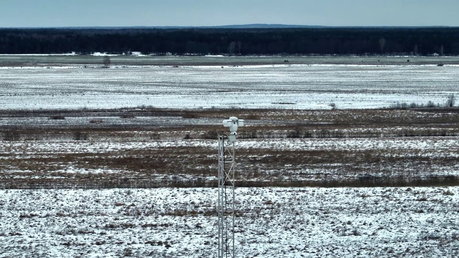 На Волині встановлюють відеокамери, які бачать українсько-білоруський кордон (фото)