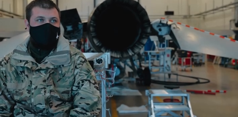 Зеленський показав тренування українських пілотів на F-16 (відео)