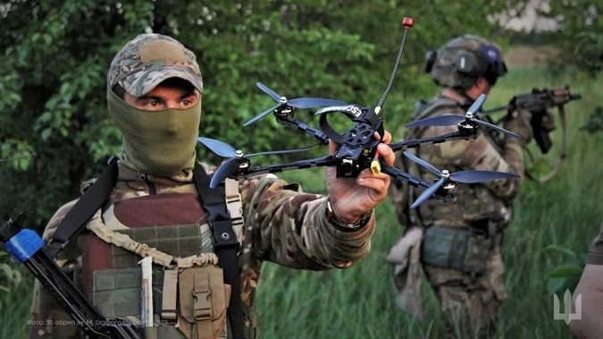 За два місяці в Україні виготовили близько 200 тисяч FPV-дронів, – Мінстратегпром